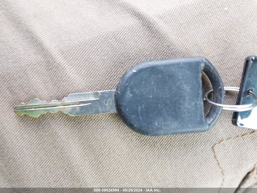 2004 Ford Explorer Xls VIN: 1FMZU72K24UC06126 Lot: 39526994