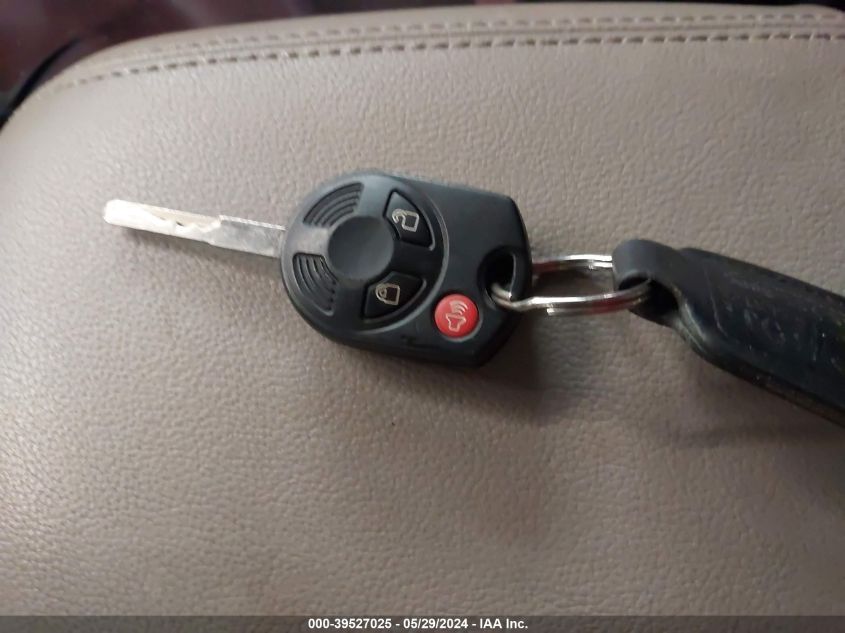 2014 Ford Escape Se VIN: 1FMCU9GX4EUB01269 Lot: 39527025