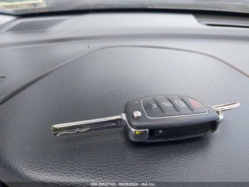 2016 Hyundai Sonata Se VIN: 5NPE24AF4GH358743 Lot: 39527102