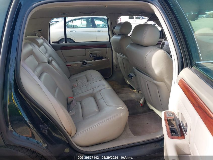 1999 Cadillac Deville Standard VIN: 1G6KD54Y1XU710265 Lot: 39527142