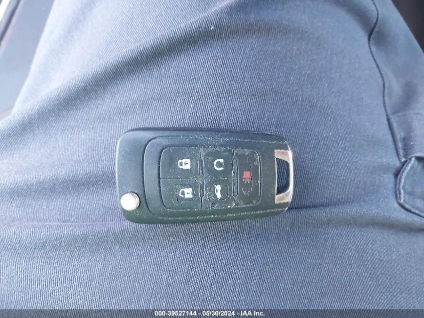 2010 Buick Lacrosse Cxs VIN: 1G4GE5GV1AF294226 Lot: 39527144