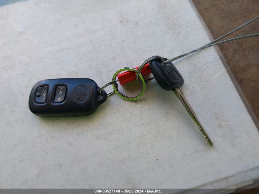 2004 Toyota Corolla Le VIN: 2T1BR32E74C300624 Lot: 39527148