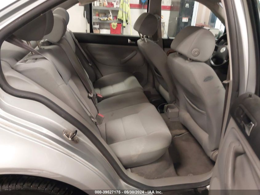 2004 Volkswagen Jetta Gls 2.0L VIN: 3VWSK69M84M081616 Lot: 39527175