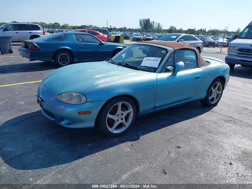 2001 Mazda Mx-5 Miata Ls/Special Edition VIN: JM1NB353010211799 Lot: 39527204