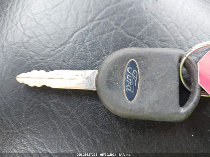 2001 Ford Explorer Sport Trac VIN: 1FMZU67E31UB28819 Lot: 39527333