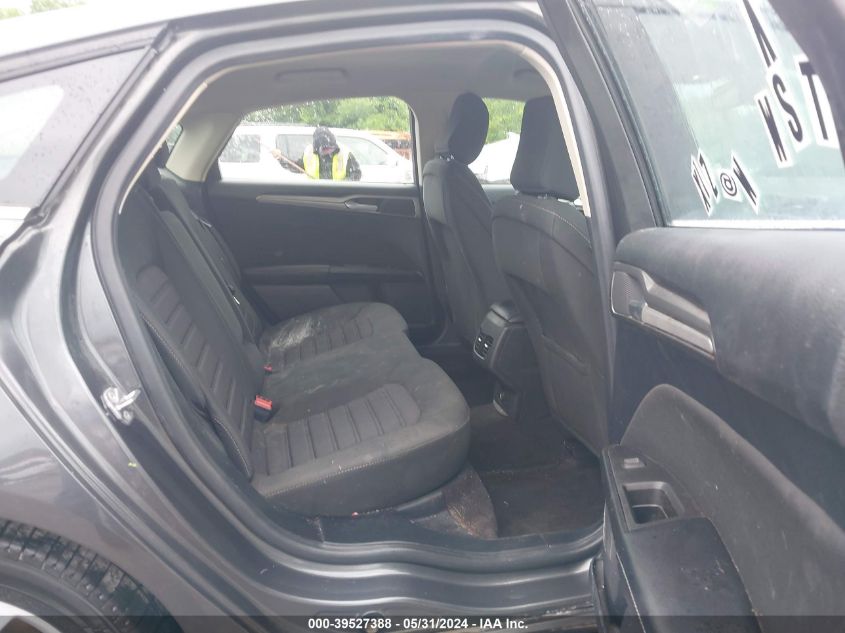 3FA6P0HD8LR111970 2020 Ford Fusion Se