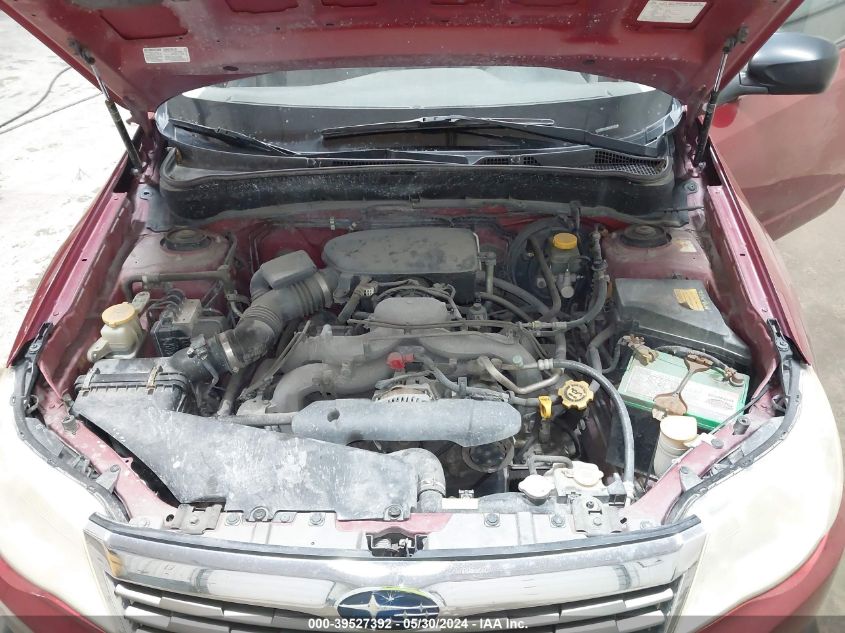 2010 Subaru Forester 2.5X VIN: JF2SH6BC8AH774156 Lot: 39527392