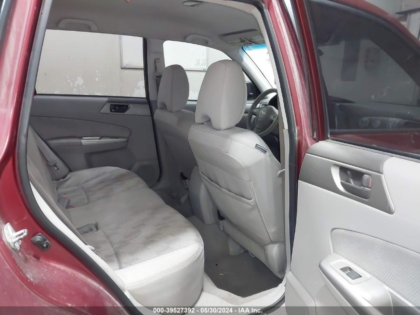 2010 Subaru Forester 2.5X VIN: JF2SH6BC8AH774156 Lot: 39527392