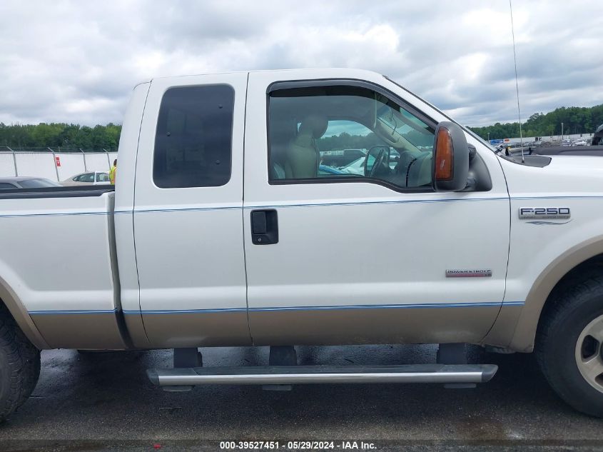 2005 Ford F-250 Lariat/Xl/Xlt VIN: 1FTSX20P05EA78057 Lot: 39527451