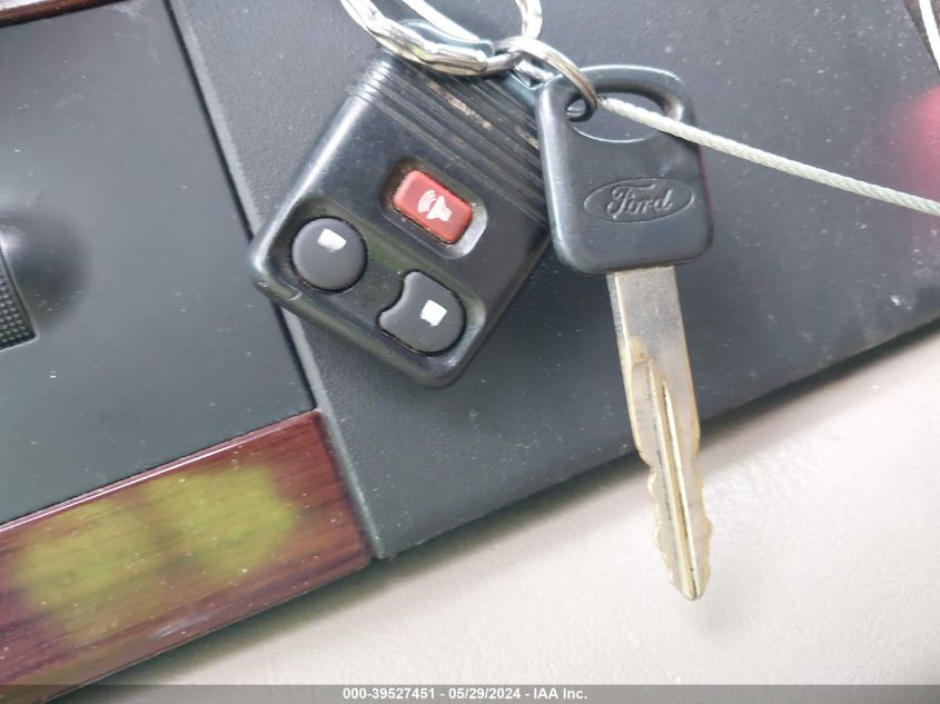 2005 Ford F-250 Lariat/Xl/Xlt VIN: 1FTSX20P05EA78057 Lot: 39527451