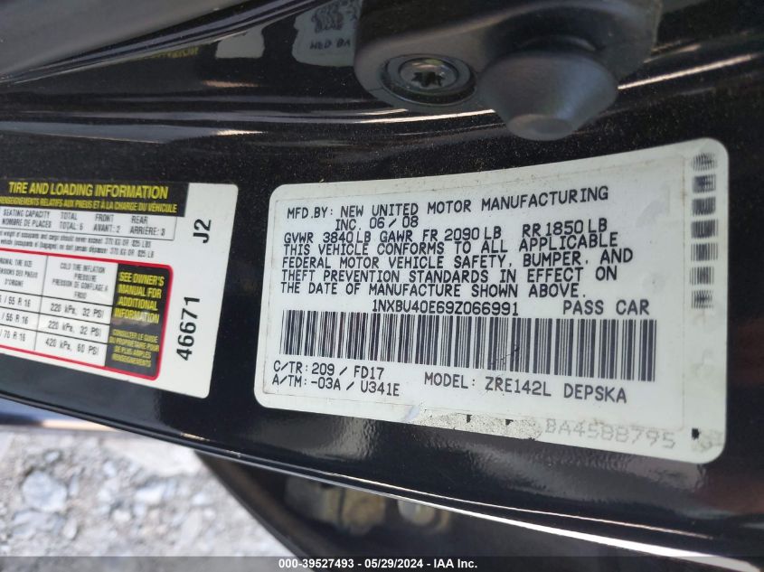 2009 Toyota Corolla S VIN: 1NXBU40E69Z066991 Lot: 39527493