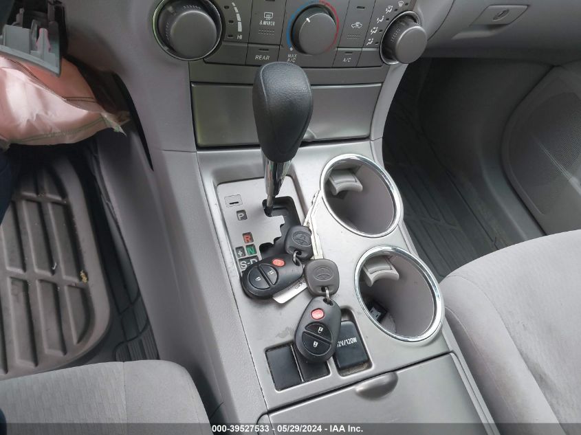 2010 Toyota Highlander Base V6 VIN: JTEZK3EHXA2095461 Lot: 39527533