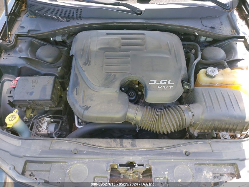 2016 Chrysler 300 Limited VIN: 2C3CCAAGXGH307773 Lot: 39527613