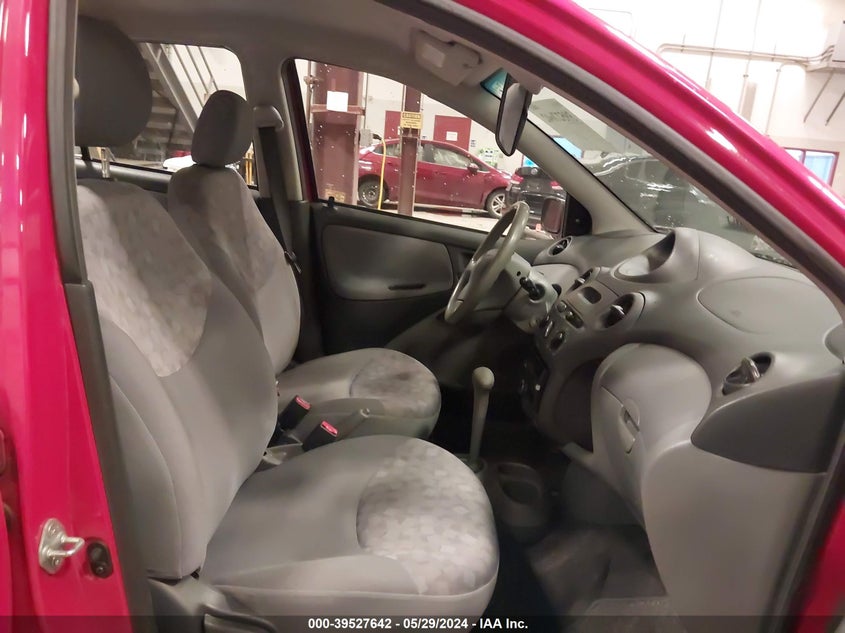 2001 Toyota Echo VIN: JTDBT123910198575 Lot: 39527642