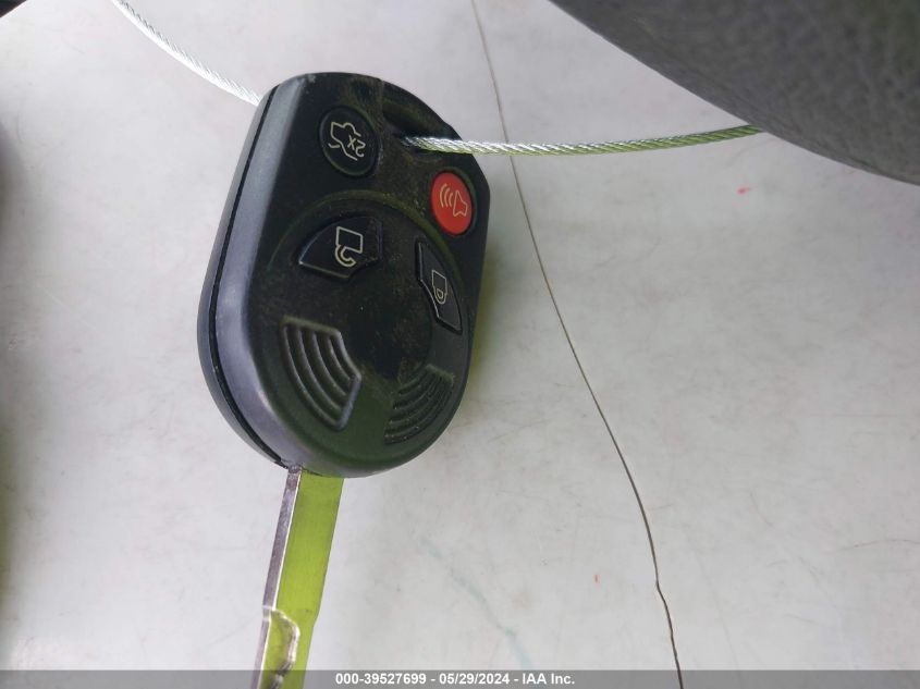 2016 Ford Focus S VIN: 1FADP3E2XGL402079 Lot: 39527699