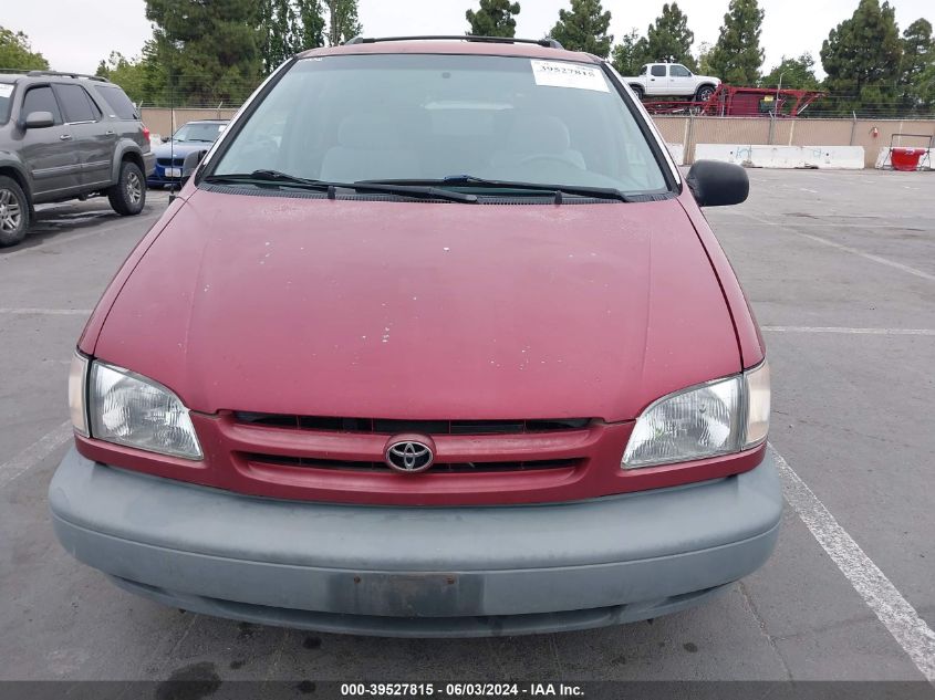2000 Toyota Sienna Le VIN: 4T3ZF13C5YU209498 Lot: 39527815