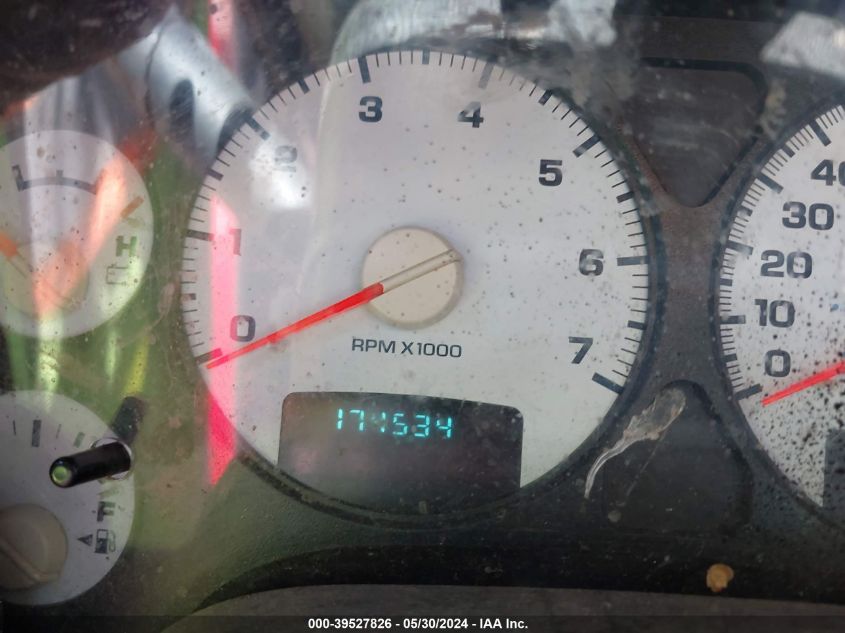 2003 Dodge Ram 1500 St VIN: 1D7HA16K33J588267 Lot: 39527826