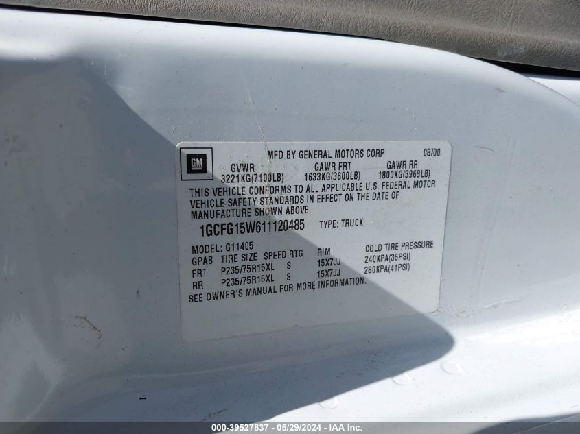 2001 Chevrolet Express VIN: 1GCFG15W611120485 Lot: 39527837