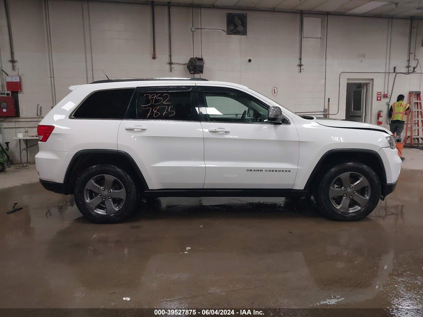 2013 Jeep Grand Cherokee Laredo Trailhawk VIN: 1C4RJFATXDC590583 Lot: 39527875