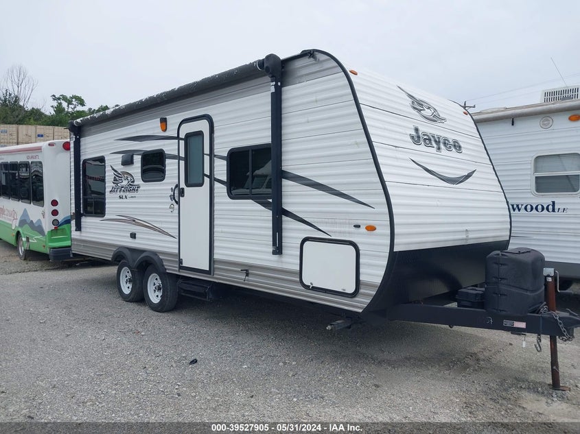 2017 JAYCO TRAVEL TRAILER
