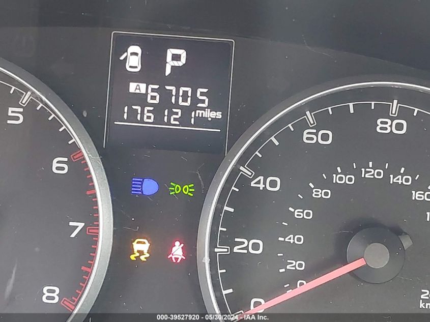 2014 Subaru Outback 2.5I Premium VIN: 4S4BRBCC8E3219421 Lot: 39527920