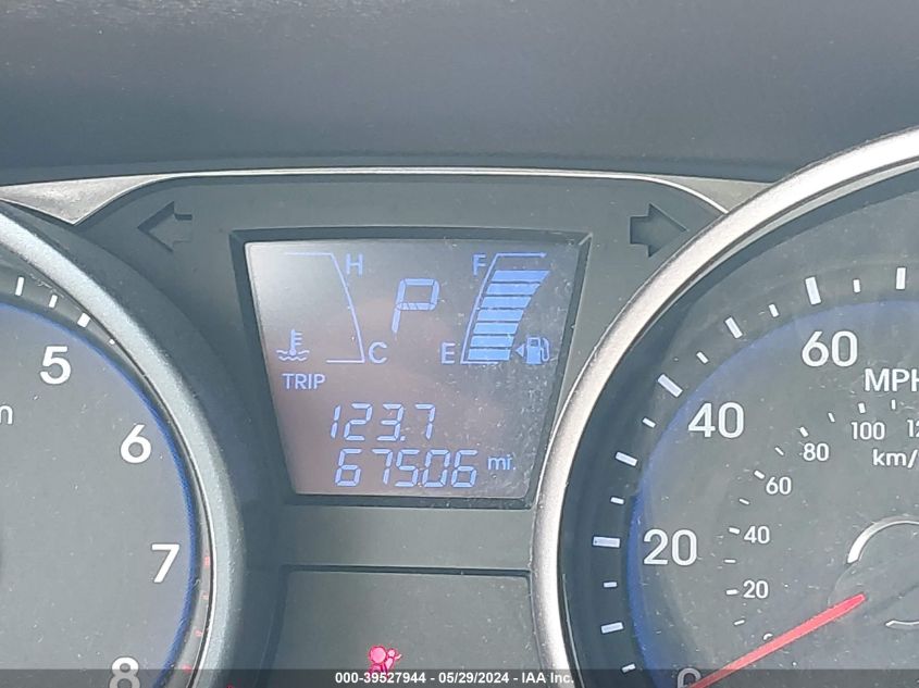 2012 Hyundai Tucson Limited VIN: KM8JUCACXCU404970 Lot: 39527944