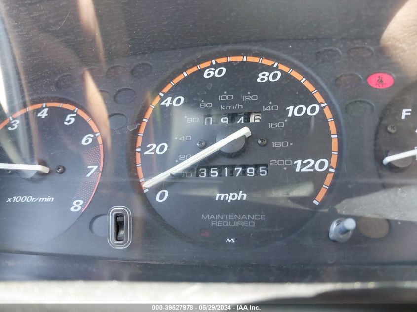 1998 Honda Cr-V Ex VIN: JHLRD1862WC070555 Lot: 39527978