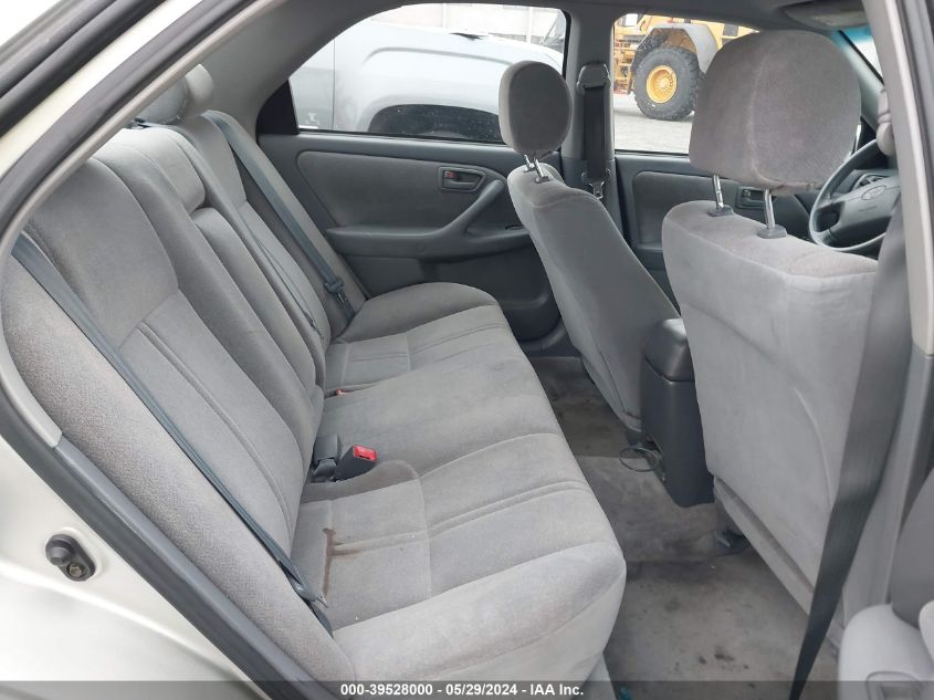 2000 Toyota Camry Ce VIN: 4T1BG22K5YU676636 Lot: 39528000