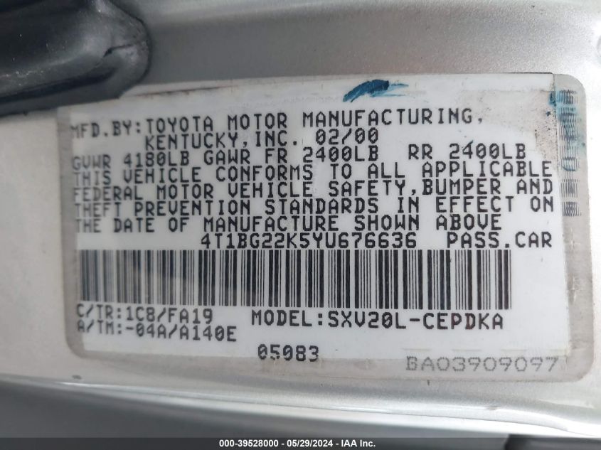 2000 Toyota Camry Ce VIN: 4T1BG22K5YU676636 Lot: 39528000