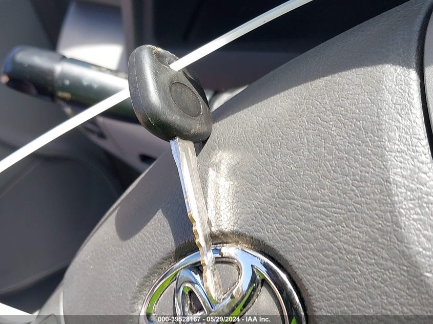 2007 Toyota Camry Le VIN: 4T1BE46K07U161960 Lot: 39528167