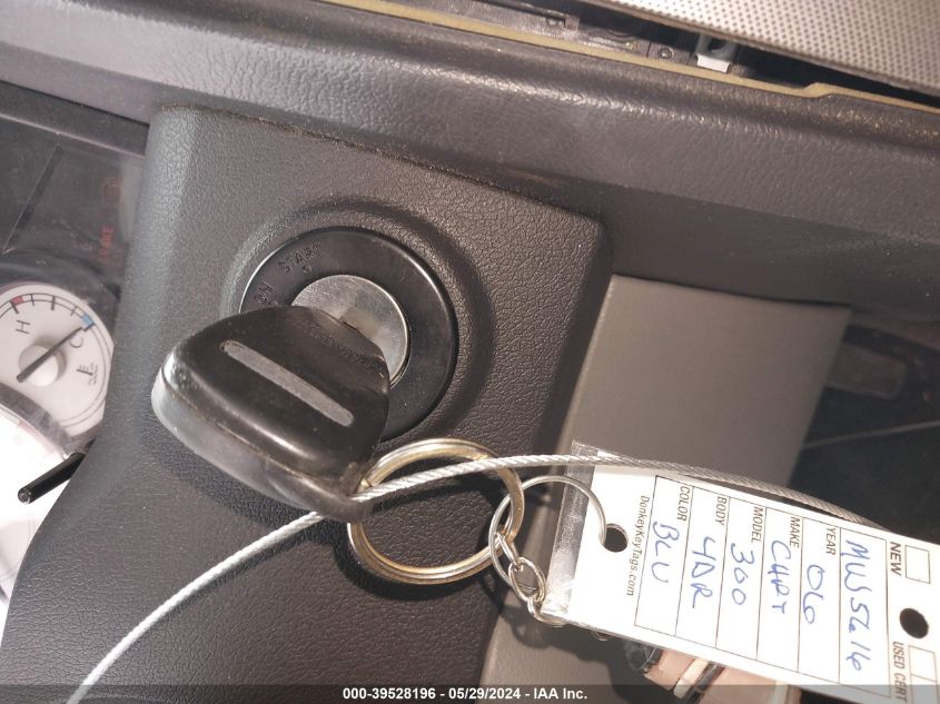 2006 Chrysler 300 Touring VIN: 2C3KA53G96H257551 Lot: 39528196