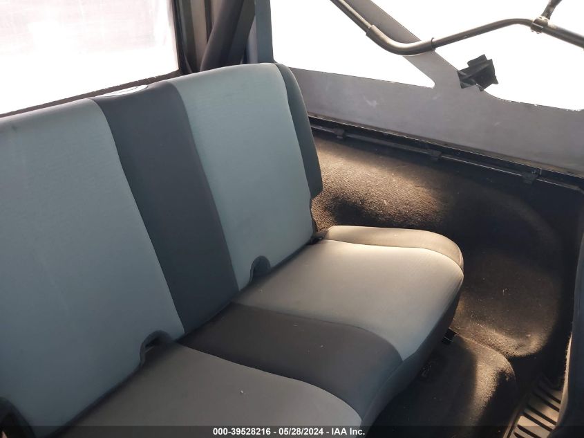 2005 Jeep Wrangler Unlimited VIN: 1J4FA44S85P380725 Lot: 39528216