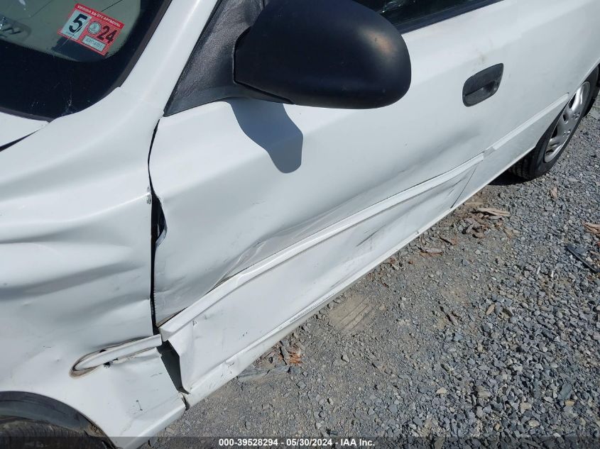 2002 Hyundai Accent Gl VIN: KMHCG45C22U294401 Lot: 39528294