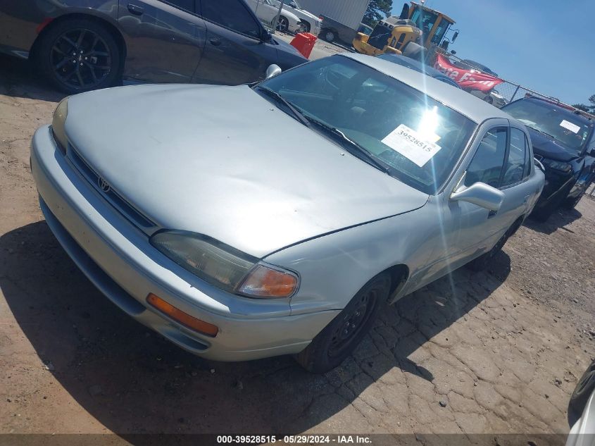 1995 Toyota Camry Le VIN: 4T1SK12E8SU643642 Lot: 39528515