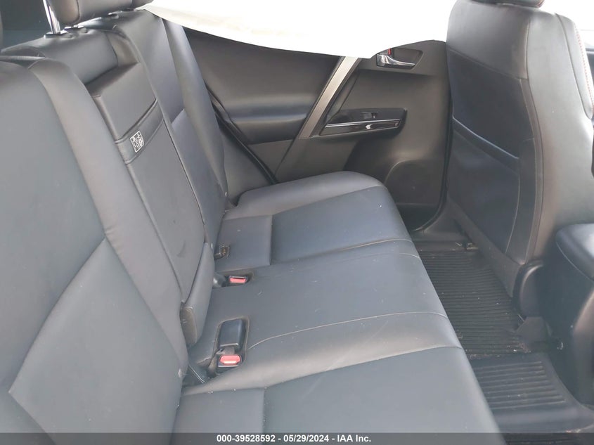 2018 TOYOTA RAV4 HYBRID SE - JTMJJREV2JD187083