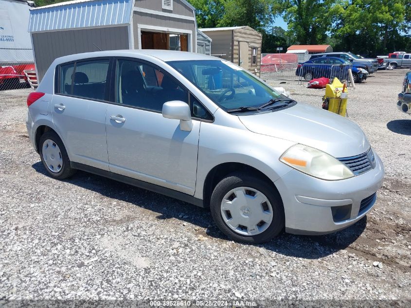 2009 Nissan Versa 1.8S VIN: 3N1BC13E59L370618 Lot: 39528610