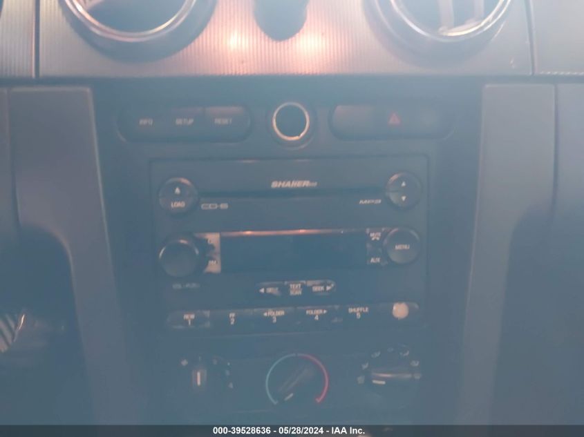 2007 Ford Mustang V6 Deluxe/V6 Premium VIN: 1ZVFT80N875331432 Lot: 39528636