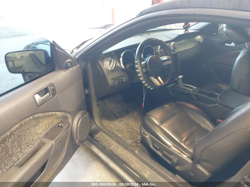 2007 Ford Mustang V6 Deluxe/V6 Premium VIN: 1ZVFT80N875331432 Lot: 39528636