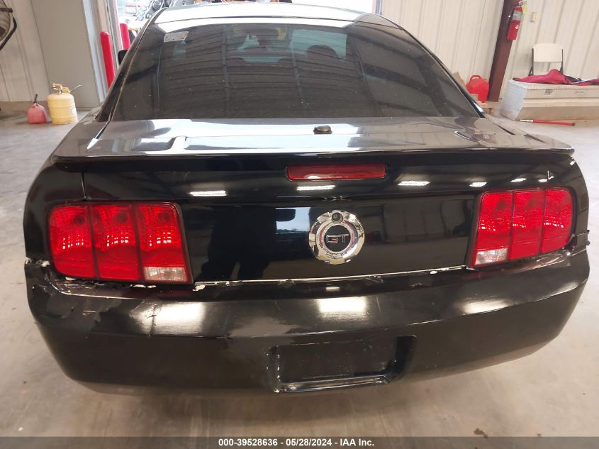 2007 Ford Mustang V6 Deluxe/V6 Premium VIN: 1ZVFT80N875331432 Lot: 39528636