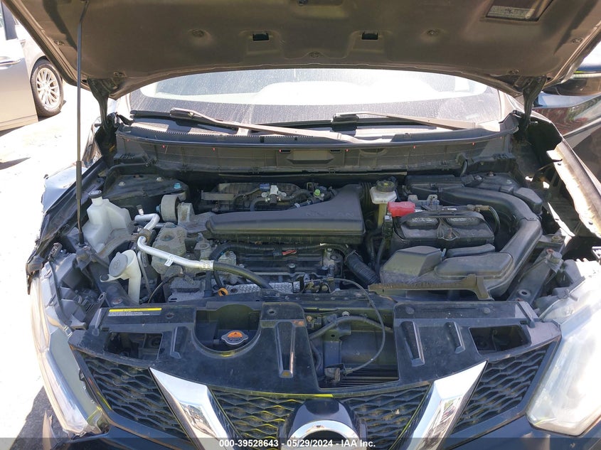 2015 Nissan Rogue S VIN: KNMAT2MV5FP561548 Lot: 39528643