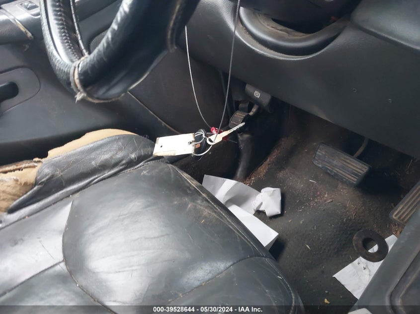 2005 Chevrolet Silverado 2500Hd Lt VIN: 1GCHK29U15E153303 Lot: 39528644