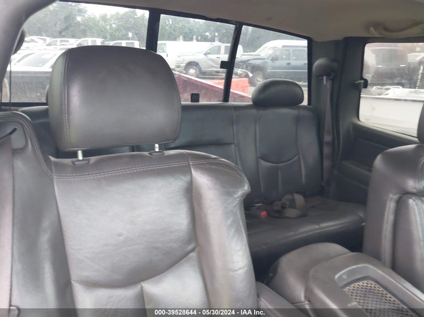 2005 Chevrolet Silverado 2500Hd Lt VIN: 1GCHK29U15E153303 Lot: 39528644