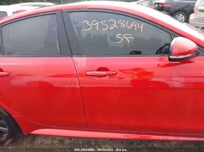 2017 Jaguar Xe 35T R-Sport VIN: SAJAF4BV9HA960198 Lot: 39528694