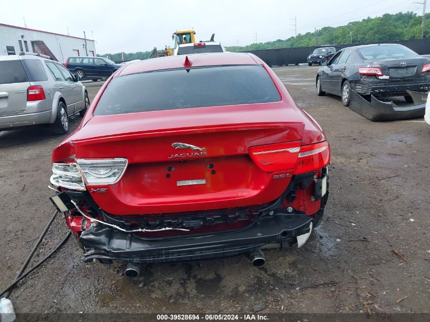 2017 Jaguar Xe 35T R-Sport VIN: SAJAF4BV9HA960198 Lot: 39528694