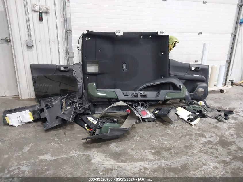 2022 Toyota Tacoma Trd Off Road VIN: 3TMCZ5AN3NM499326 Lot: 39528780