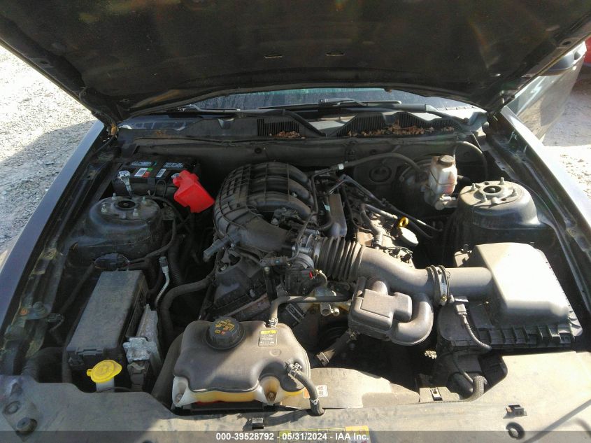 2011 Ford Mustang V6 VIN: 1ZVBP8AM2B5150702 Lot: 39528792