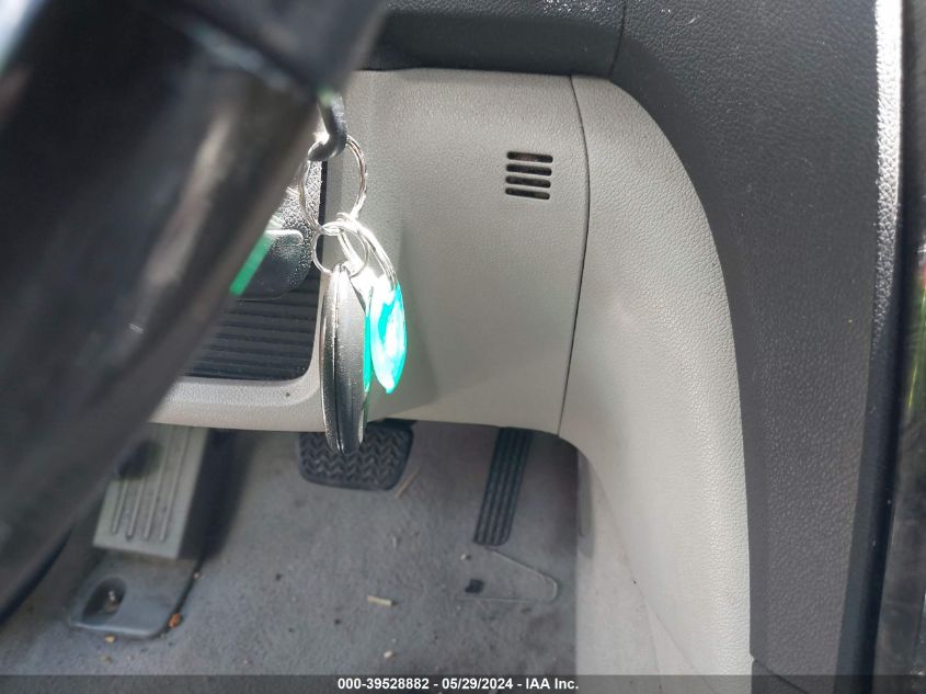 2012 GMC Acadia Denali VIN: 1GKKRTED4CJ152698 Lot: 39528882