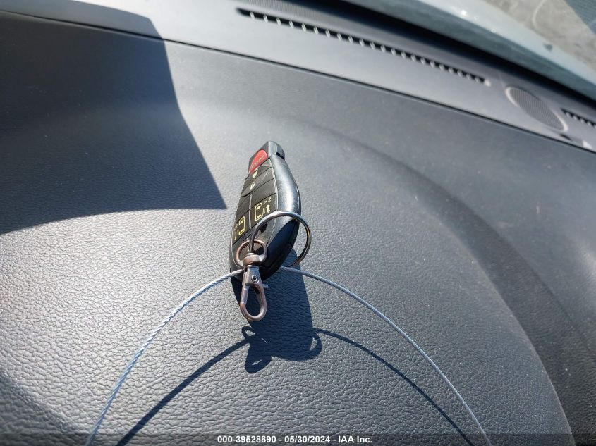 2011 Dodge Grand Caravan Crew VIN: 2D4RN5DG6BR662156 Lot: 39528890