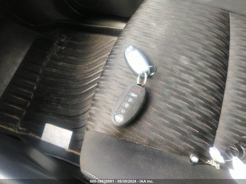 2019 Nissan Rogue Sv VIN: KNMAT2MT9KP546589 Lot: 39528891