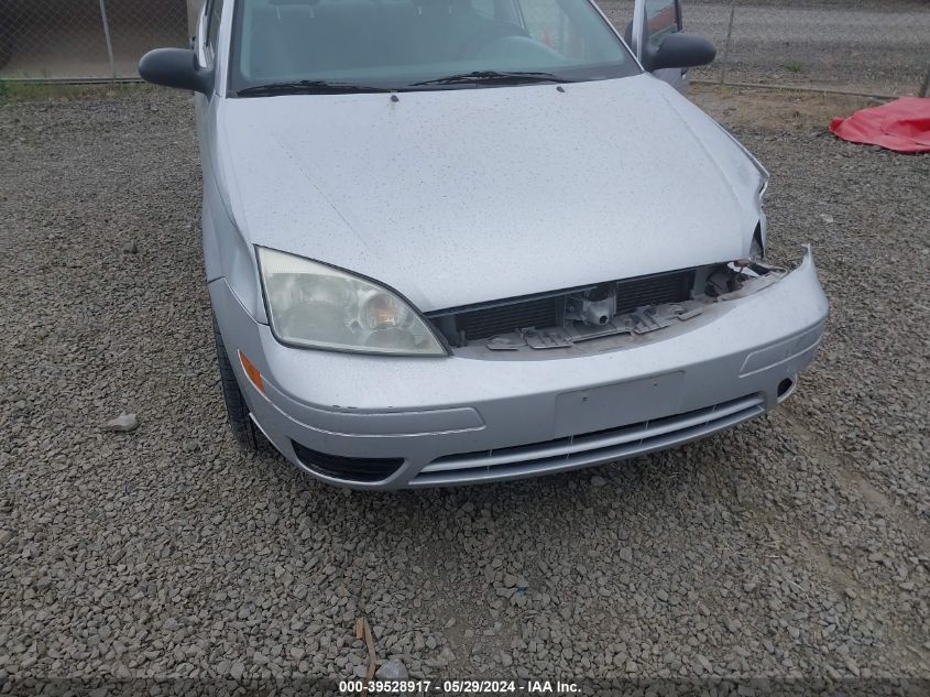 2005 Ford Focus Zx4 VIN: 1FAFP34N05W293373 Lot: 39528917